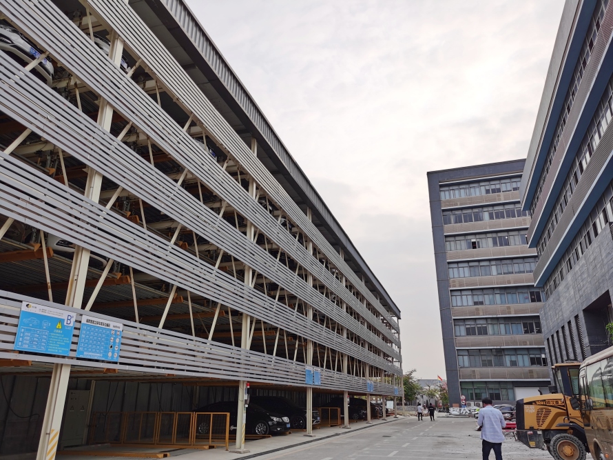 3、地面6層立體車庫設備案例圖1.jpg 3、地面6層立體車庫設備案例圖1.jpg